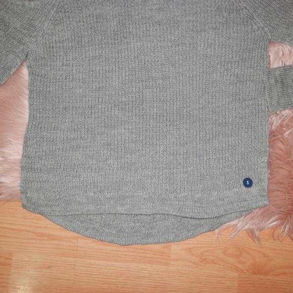 NEW Hollister Juniors Small Open Cold Shoulder Sweater 3207 - Picture 3 of 7